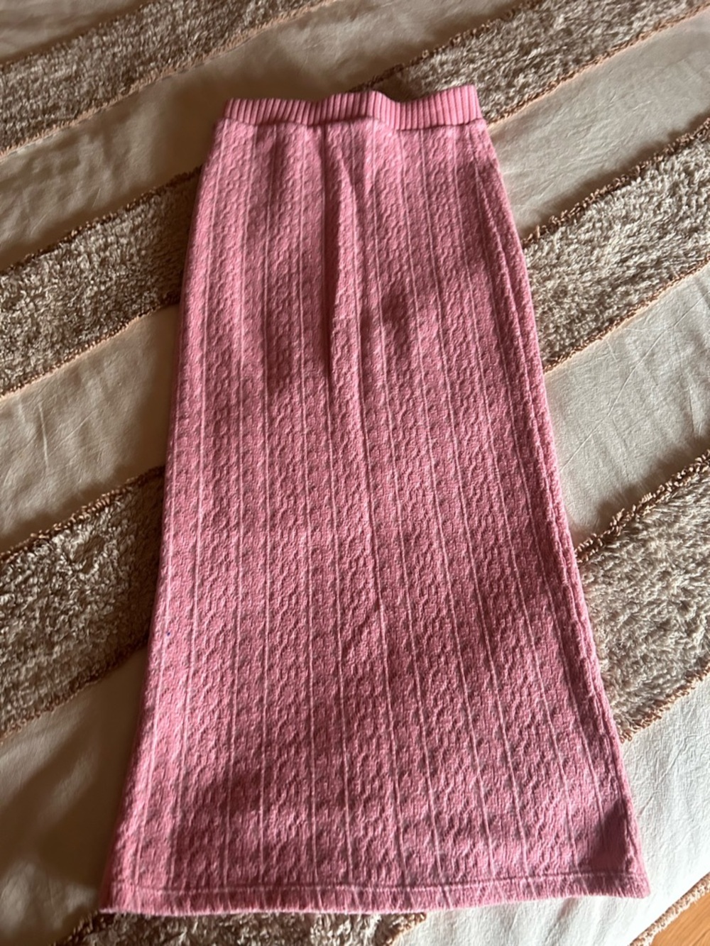 Zara Pink Ribbed Knit Midi Skirt Set - Picture 2 of 4